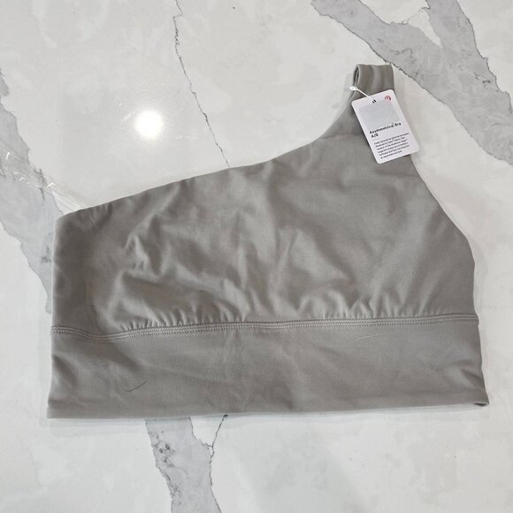 Asymmetrical Bra A/B - Picture 1 of 3